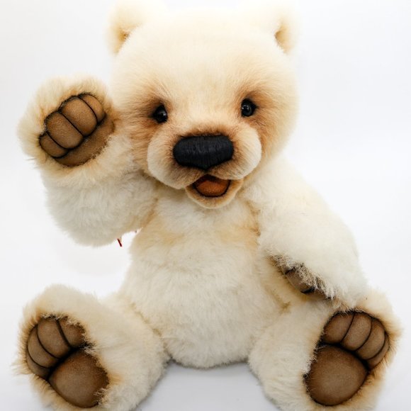 Christie Kotz - The Peach Peddler - Picture 9 of 15